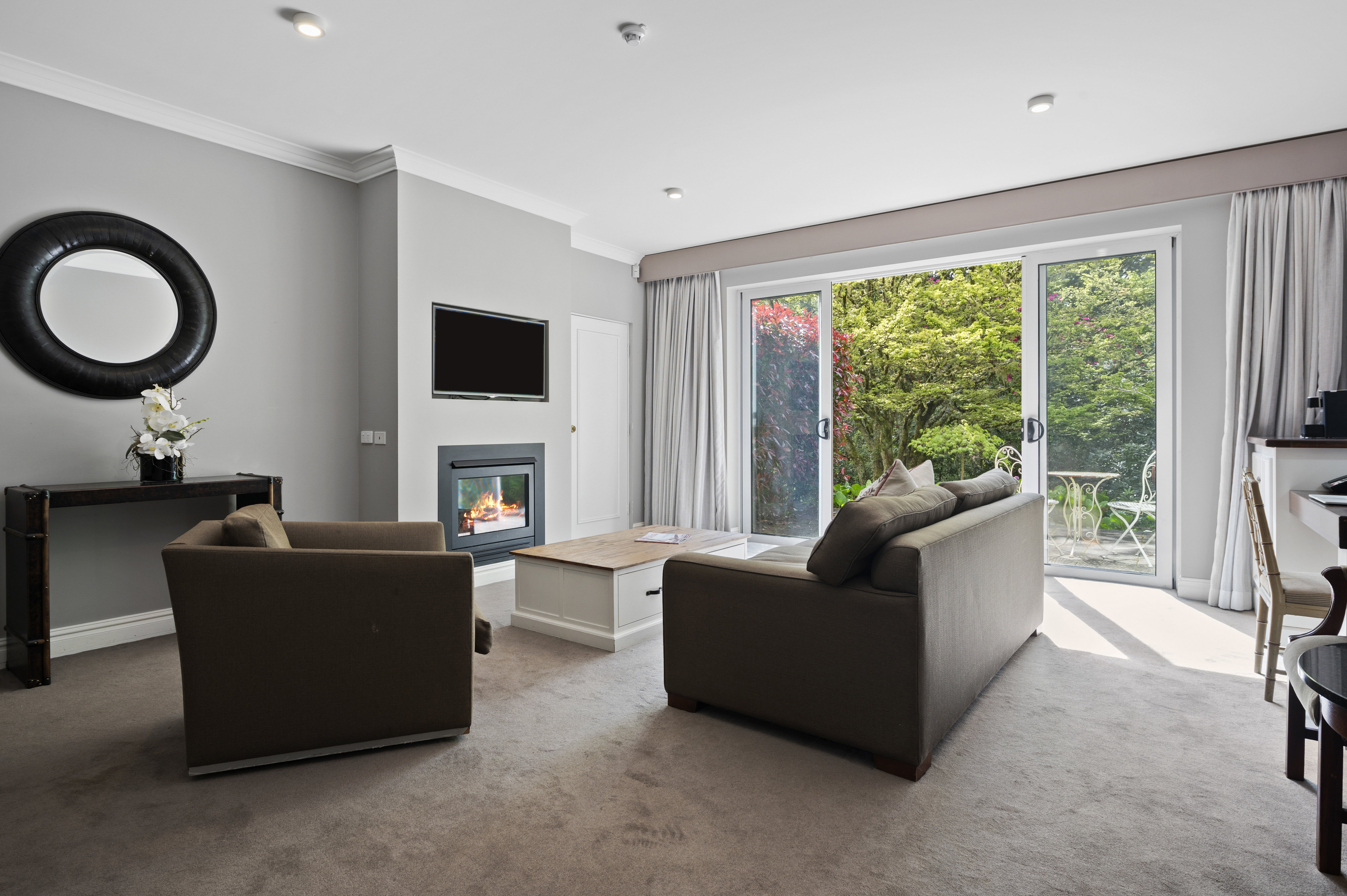 Parklands Country Gardens and Lodges 34/66