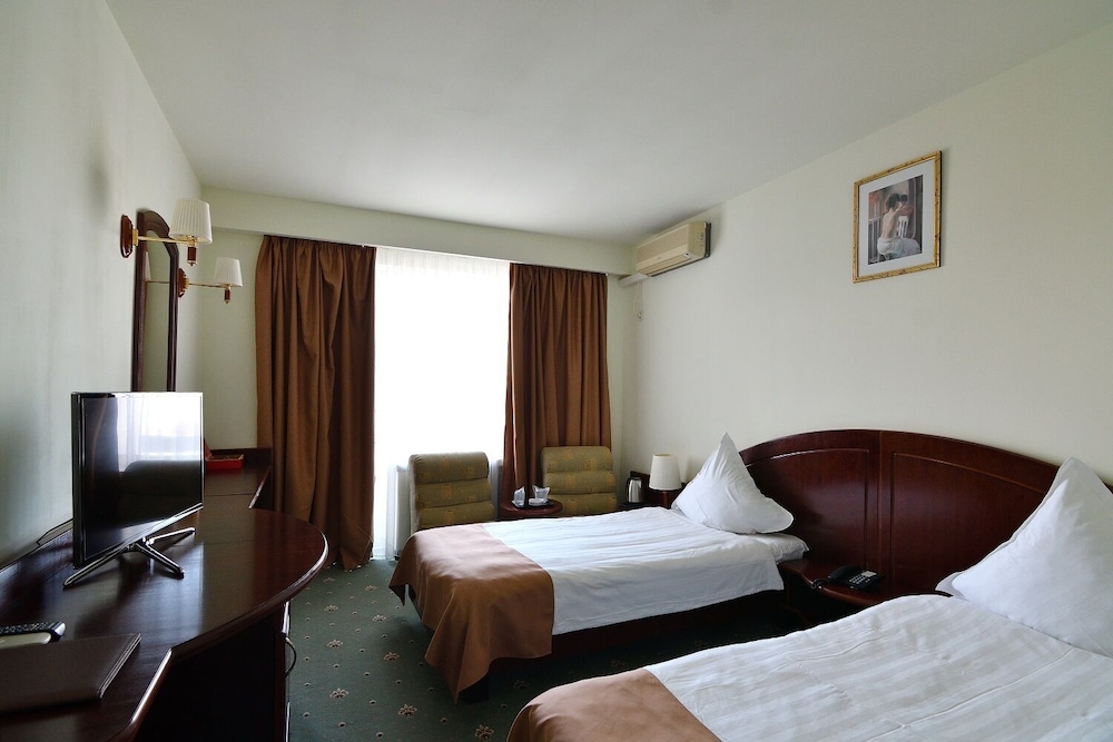 Hotel Delta 3 23/64
