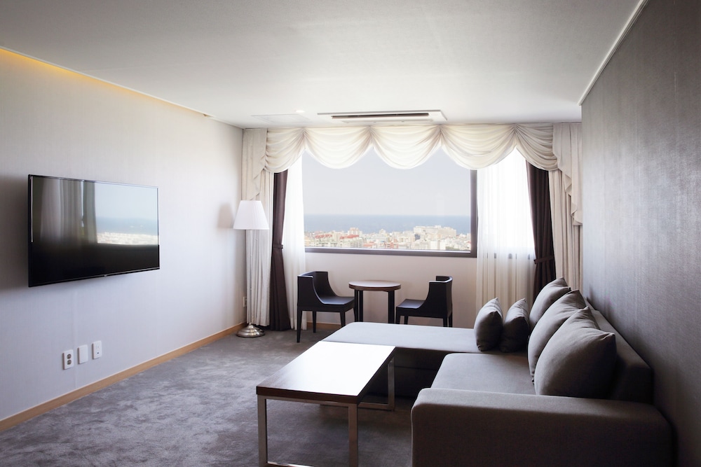 Hotel Shalom Jeju 28/47