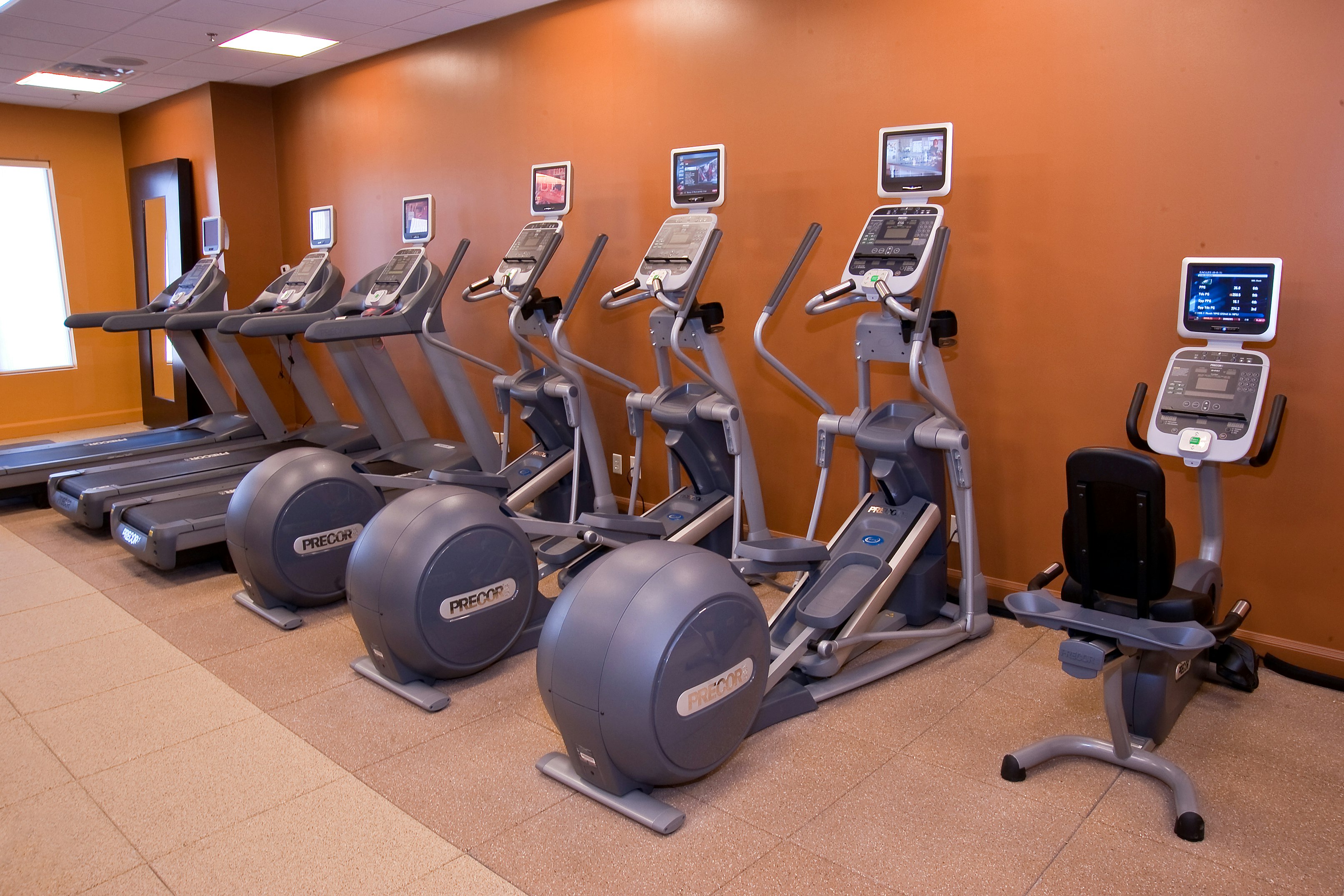 DoubleTree by Hilton Hotel Collinsville - St. Louis 12/22