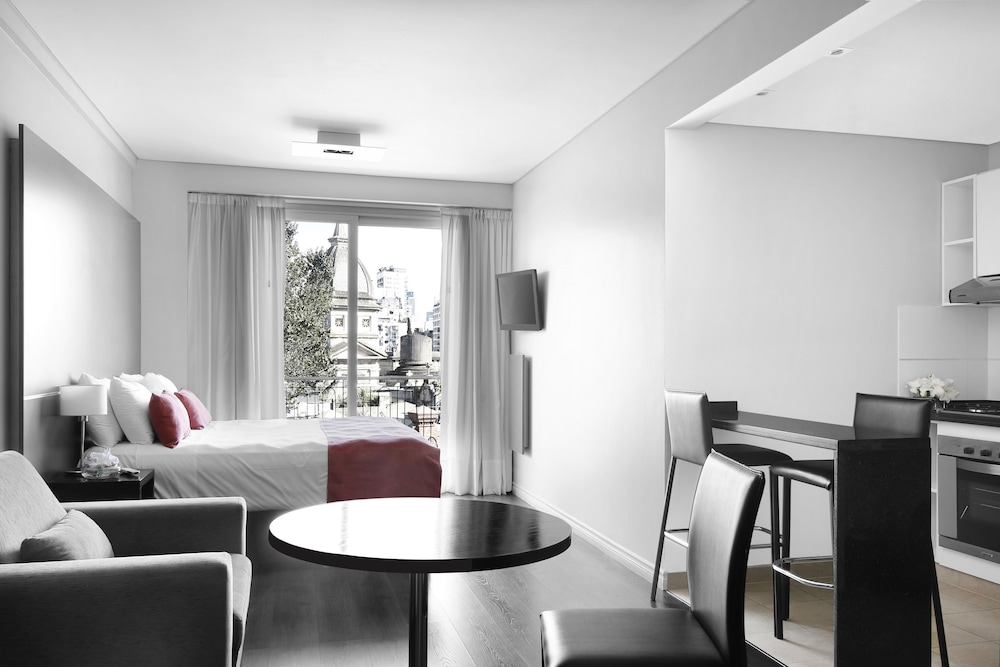 Reco by DOT Suites 62/92