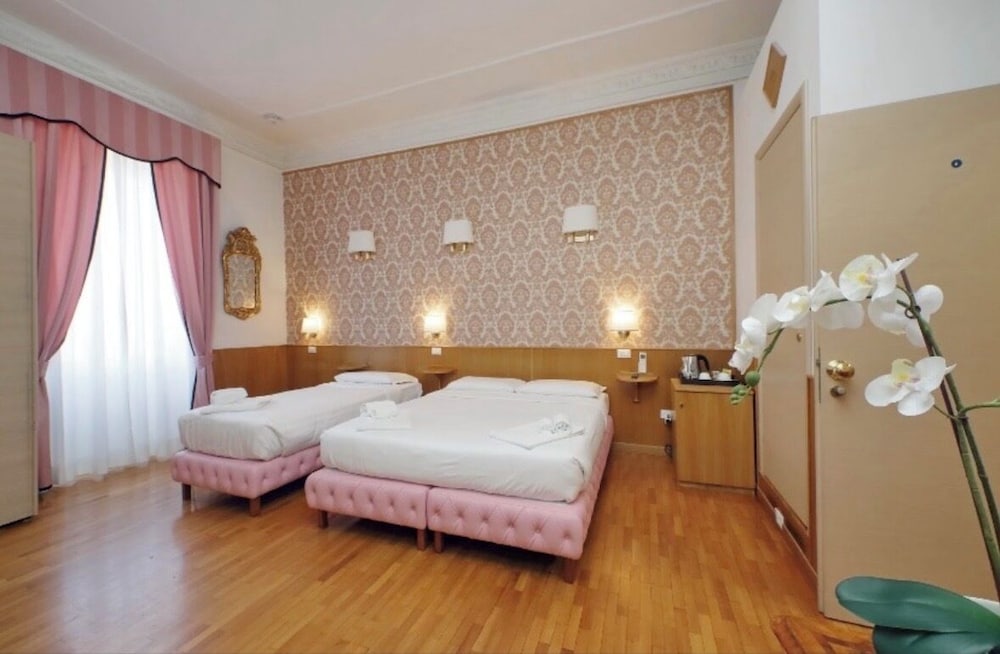 Sonnino Suite 26/59