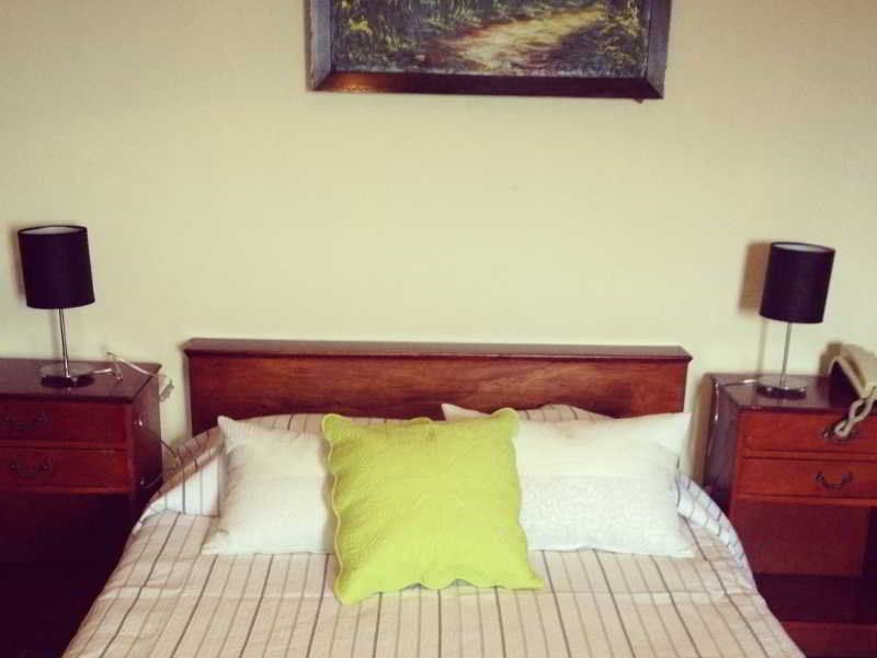 V Dinastia Guesthouse 40/50