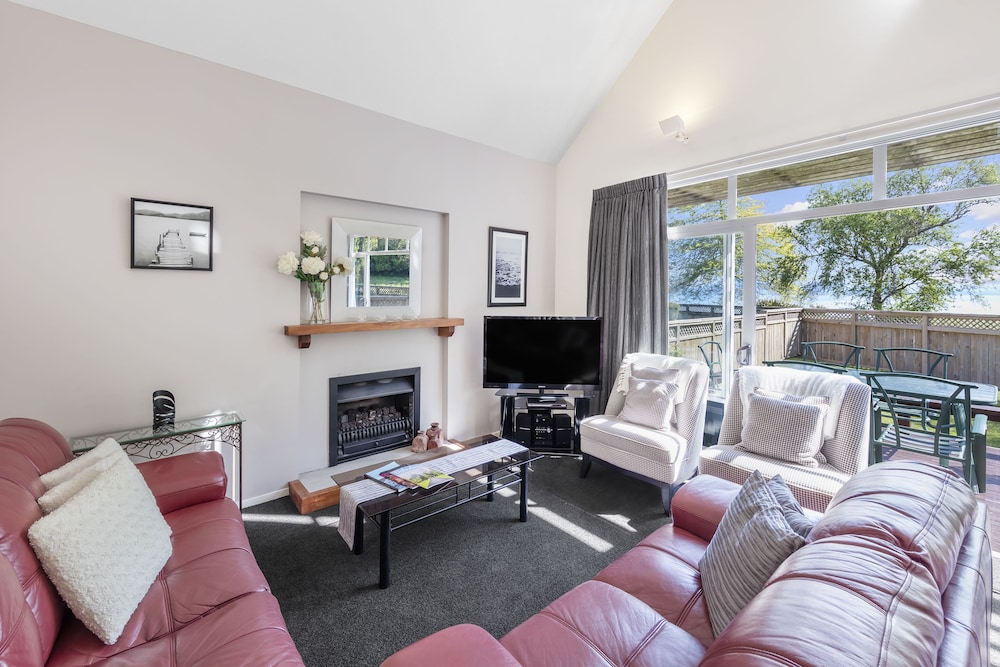 Ramada Resort By Wyndham Rotorua Marama 34/59