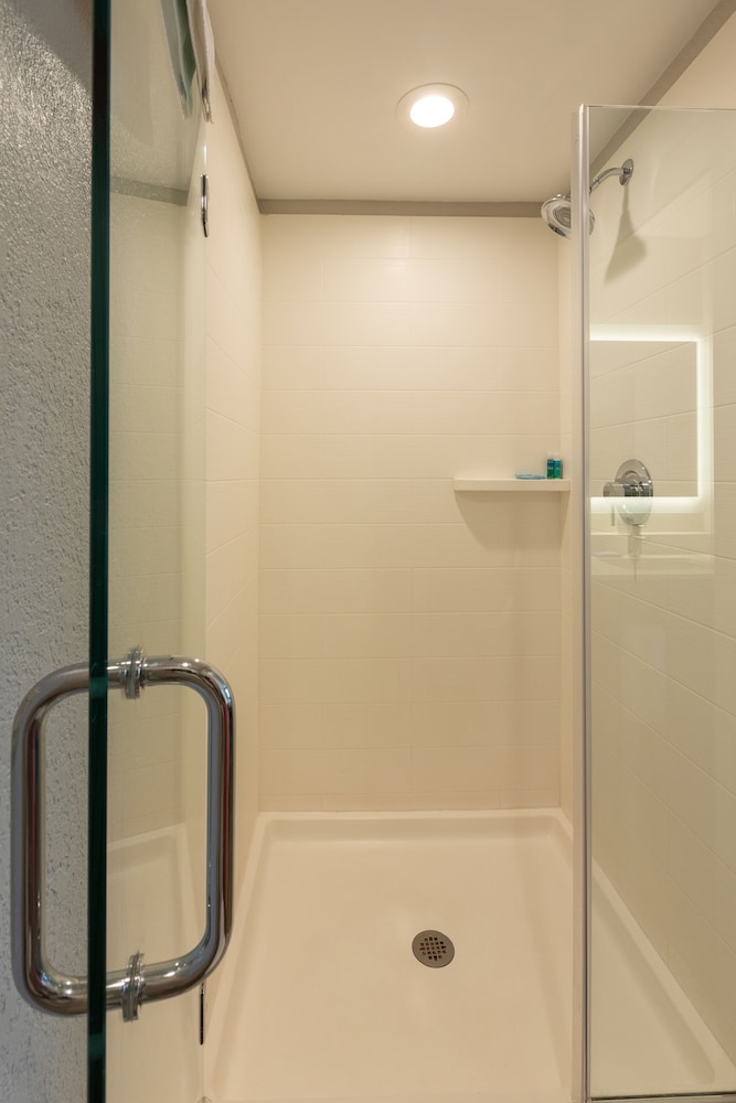 Holiday Inn Express New Orleans Dwtn - Fr Qtr Area 20/52