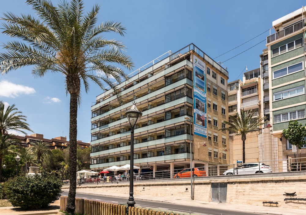 Apartamentos Atlantida 61/70