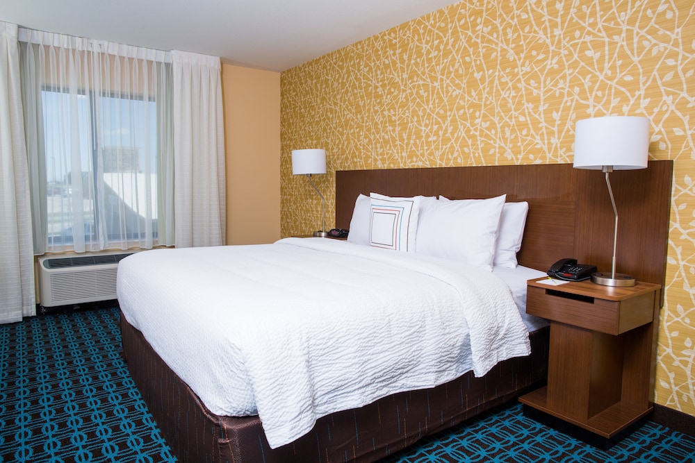 Fairfield Inn And Suites By Marriott Lincoln Southeast 18/64