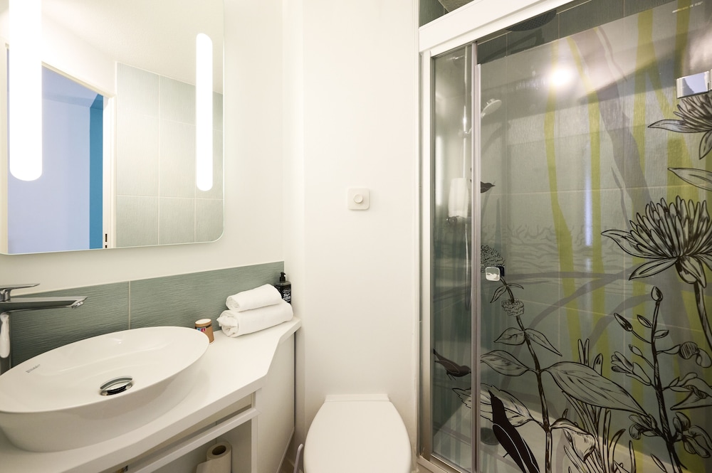 ibis Styles Bordeaux Begles 49/53