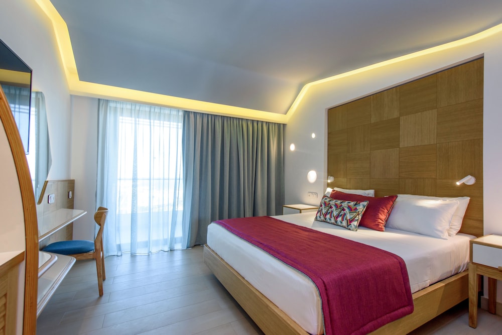 Lyttos Mare Exclusive Beach Resort 45/97