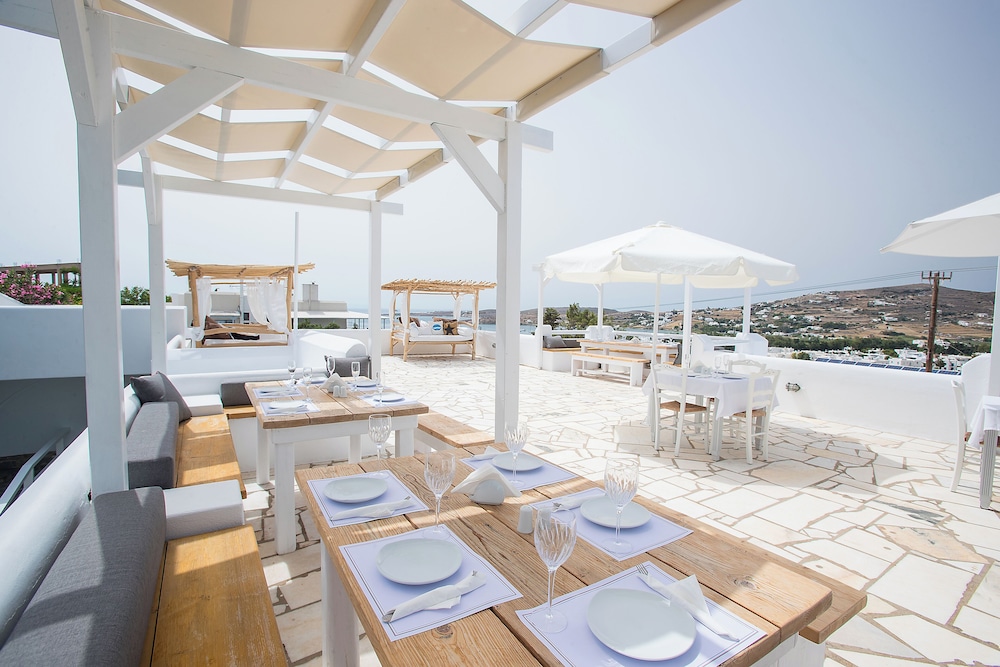 Paros Palace 60/76