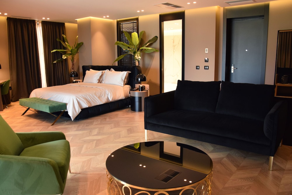 Unik Hotel 18/50