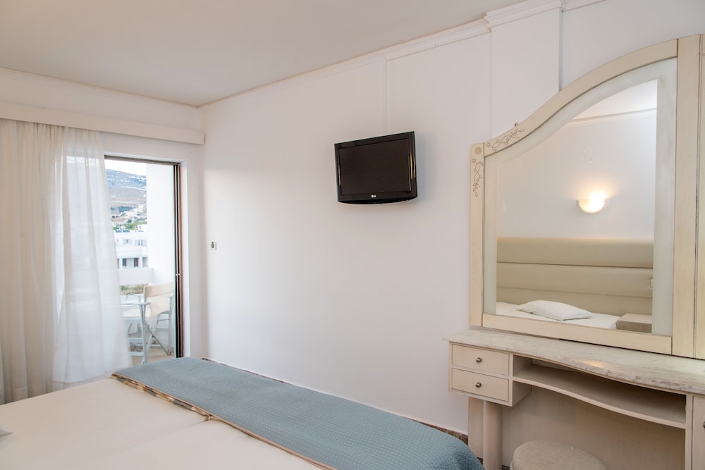 Aeolos Bay Hotel 16/46