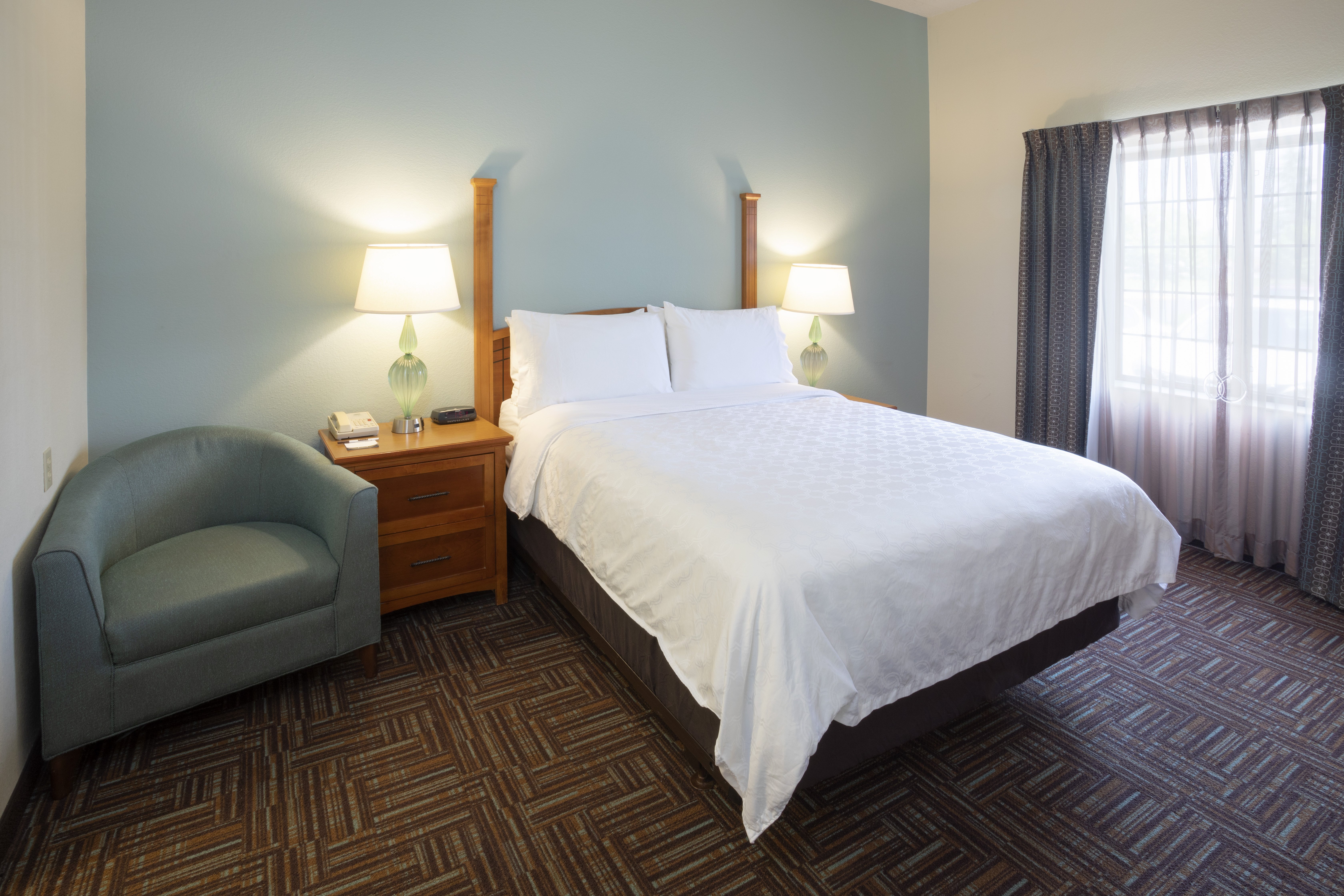 Staybridge Suites Minneapolis-Bloomington 33/79