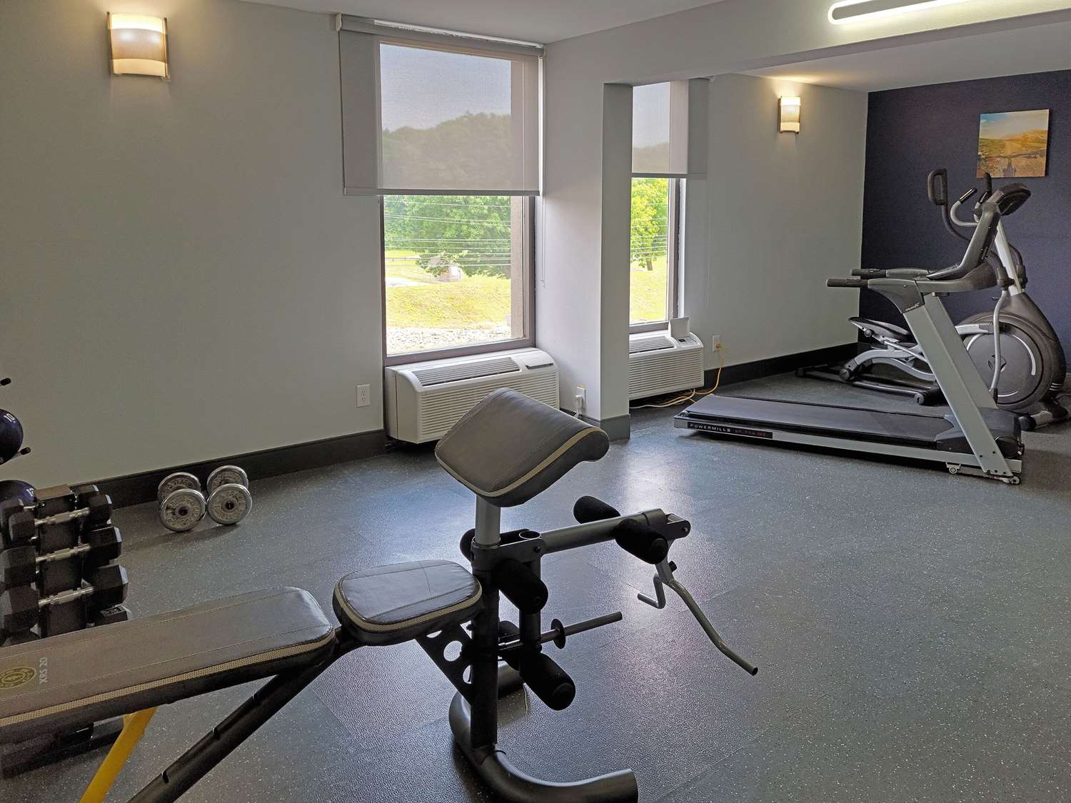 Comfort Inn & Suites Wyomissing/Reading 12/17