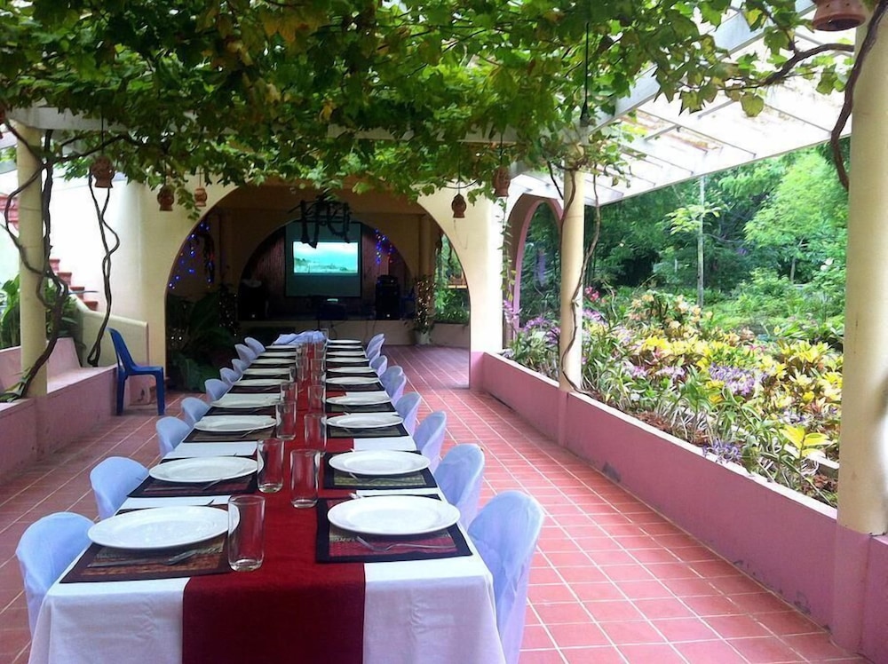 Ekman Garden Resort Nakhon Si Thammarat 45/50