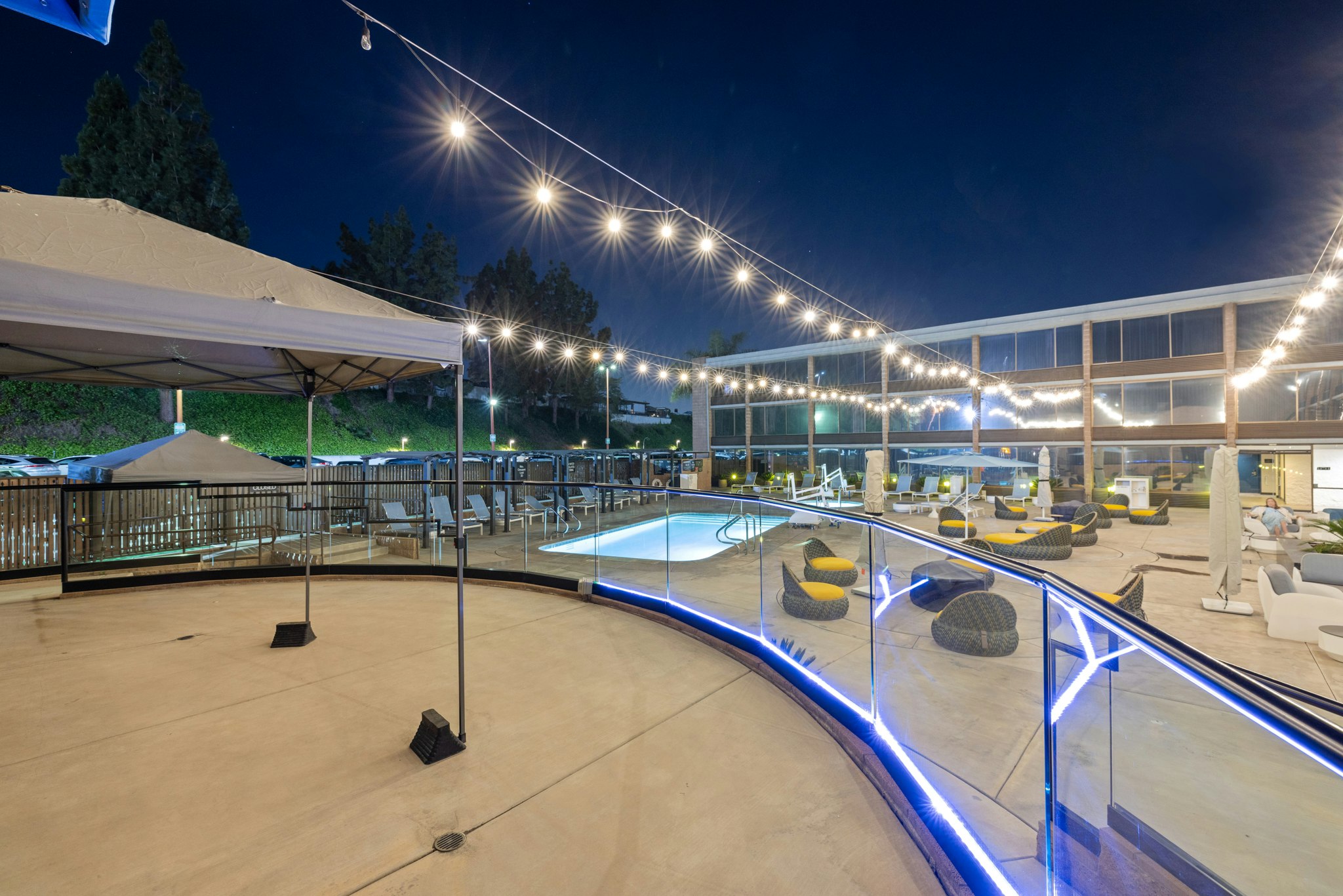 The Hills Hotel 44/78