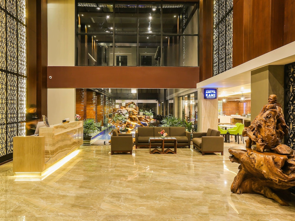 Swiss-Belinn Timika 25/41