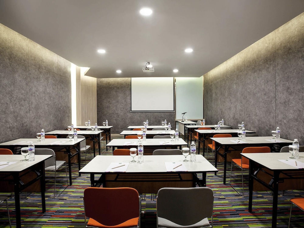 Ibis Styles Jakarta Sunter 54/62
