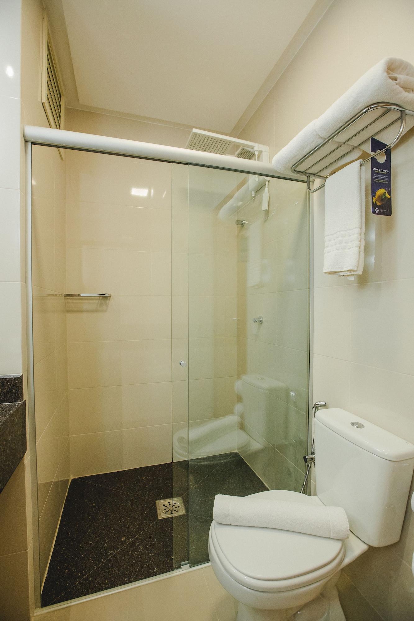 Deluxe, Multiple Beds، Golden Lis Hotel Boutique 4/5