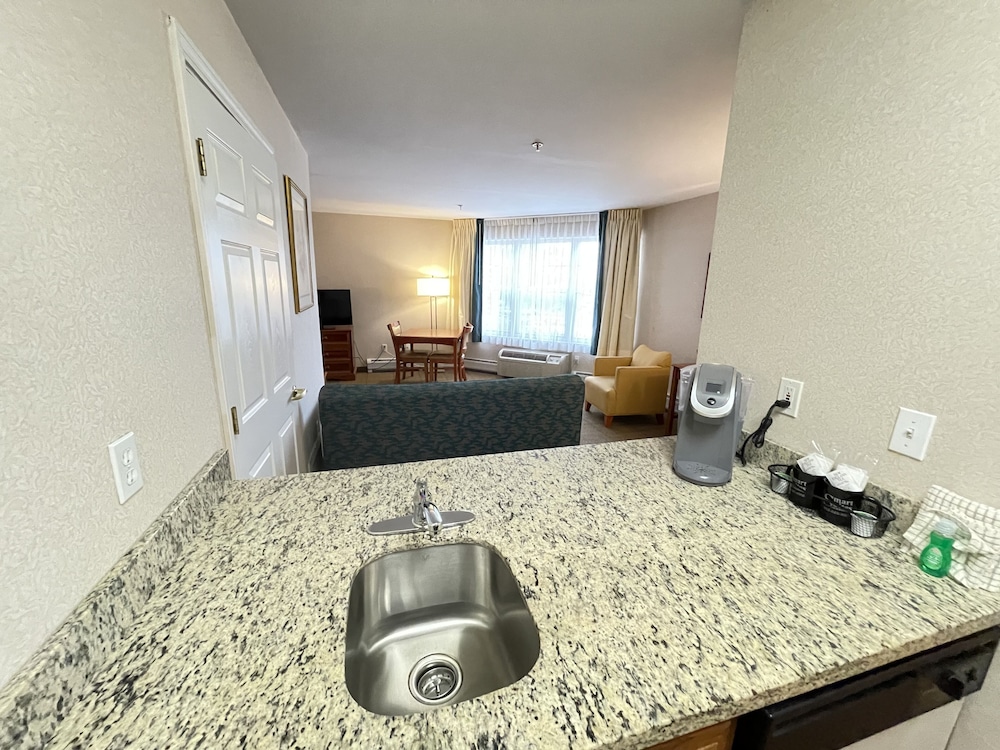 Smart Suites, an Ascend Collection Hotel 19/50