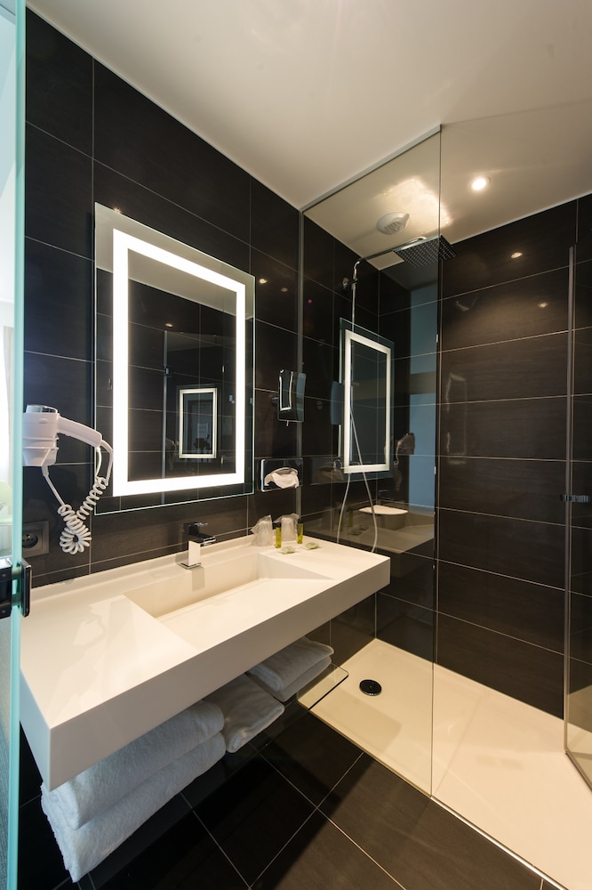 Hotel Athena Spa 18/68