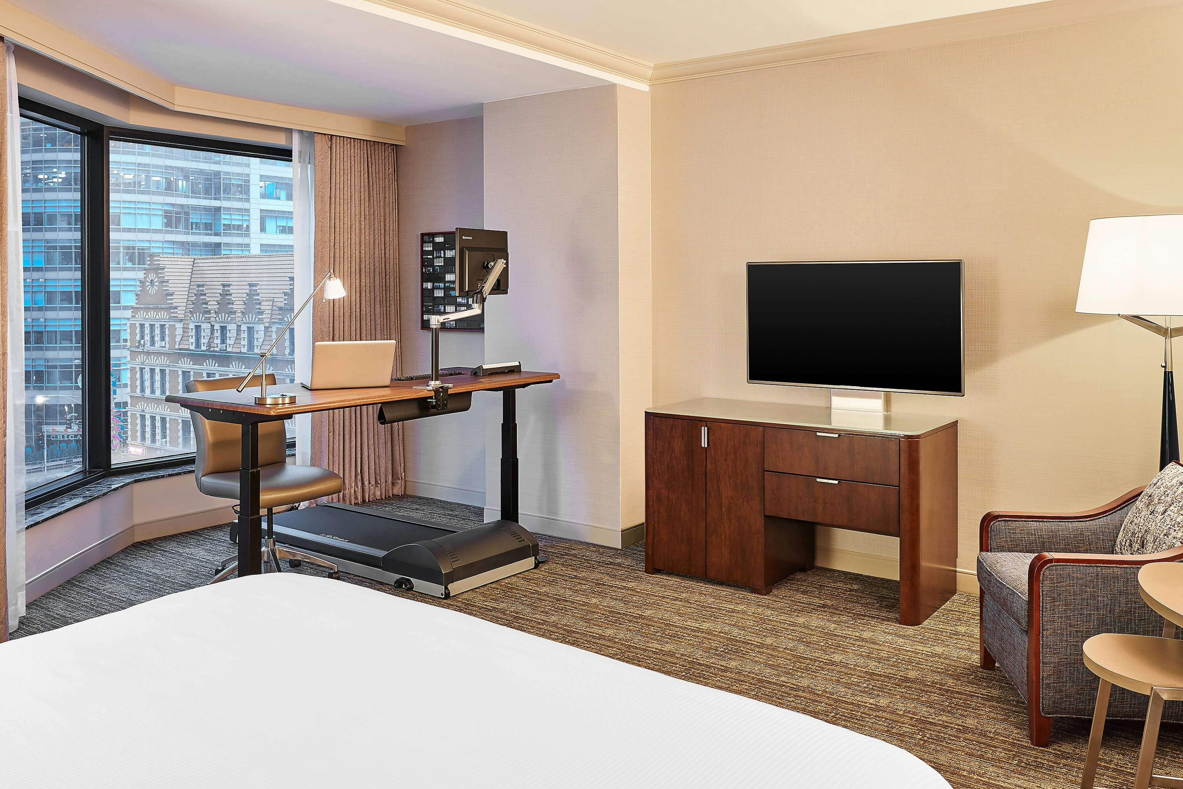 Westin Chicago River North 51/56