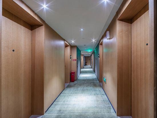 True Go Hotel(Beijing Happy Valley subway station store) 30/37