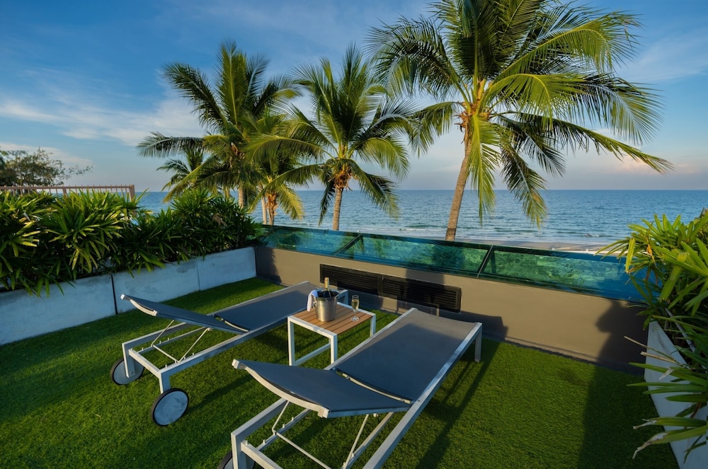 The Yana Villas Hua Hin 45/50