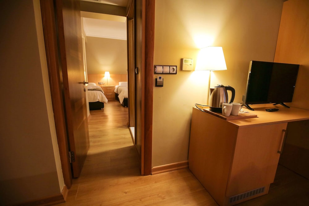 Artika Hotel 26/48
