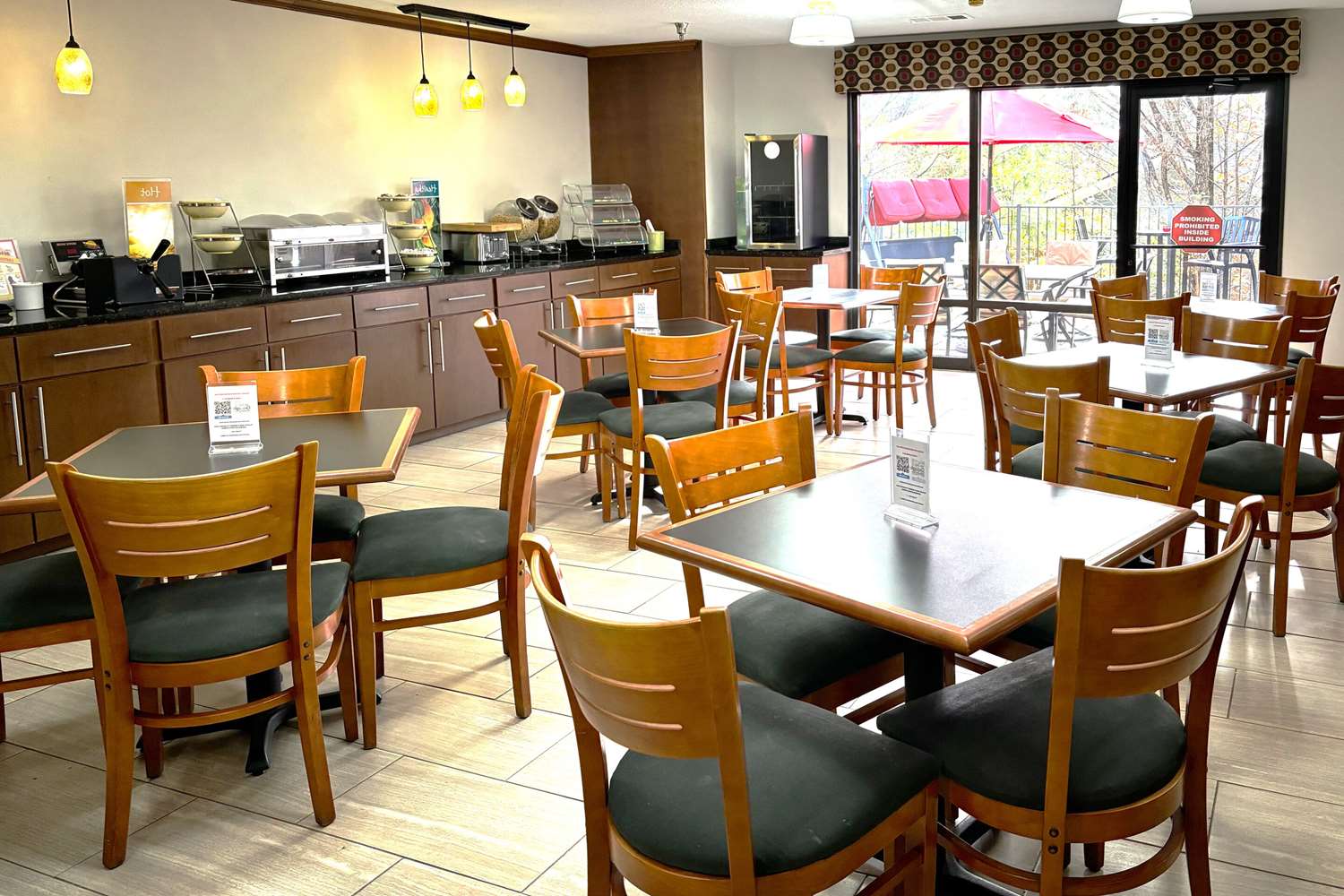 Quality Inn & Suites Dawsonville GA 31/40