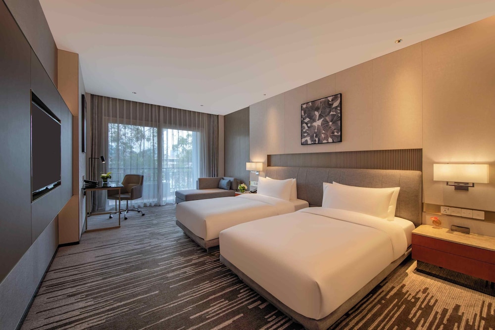 Executive, Twin Beds, Mountain View