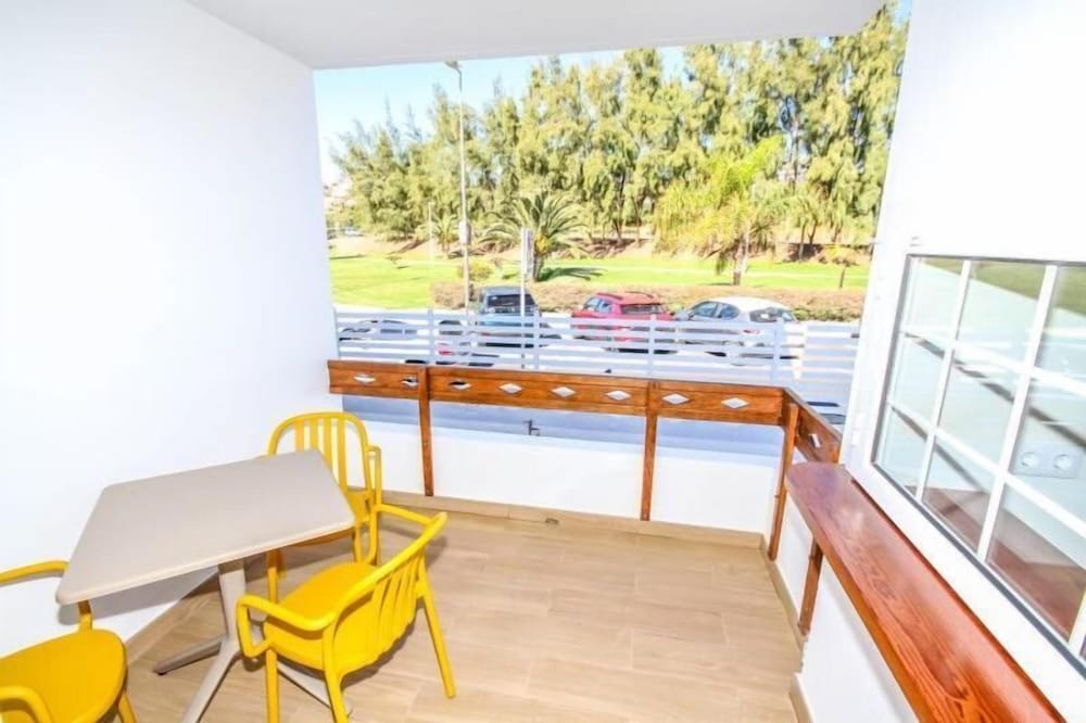 Apartamentos Miami Playa 8/16