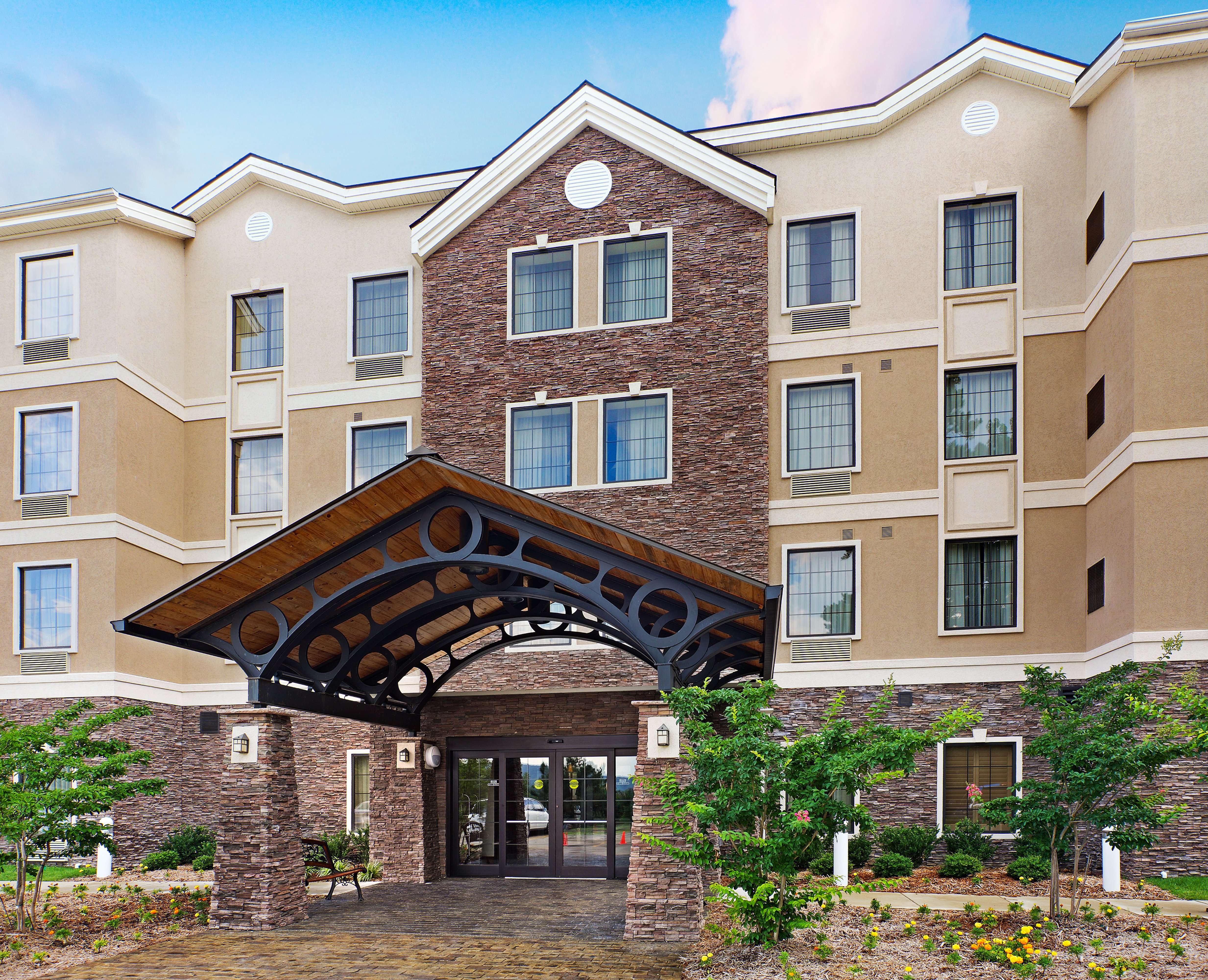 Staybridge Suites Hot Springs 6/53