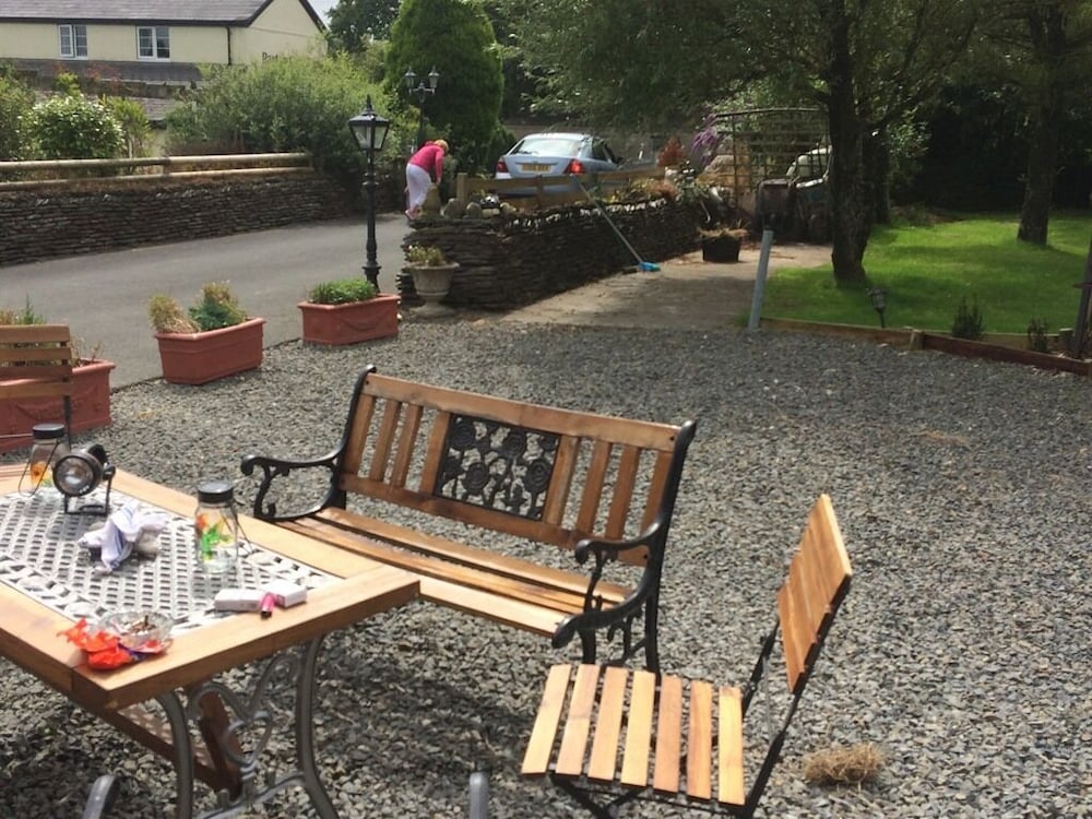 Barton Gate Farm Guesthouse 32/50