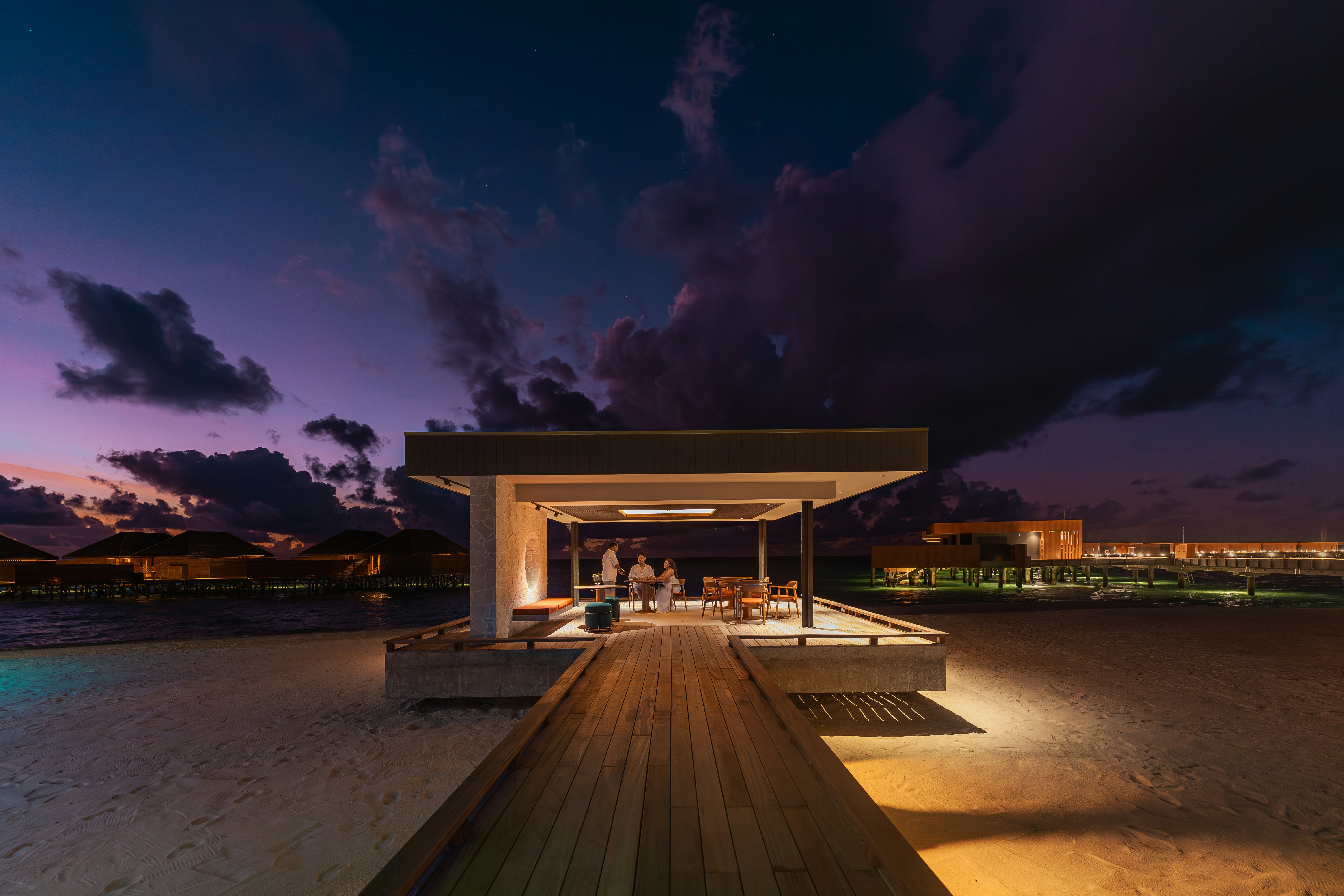 Veligandu Island Resort & Spa 164/172