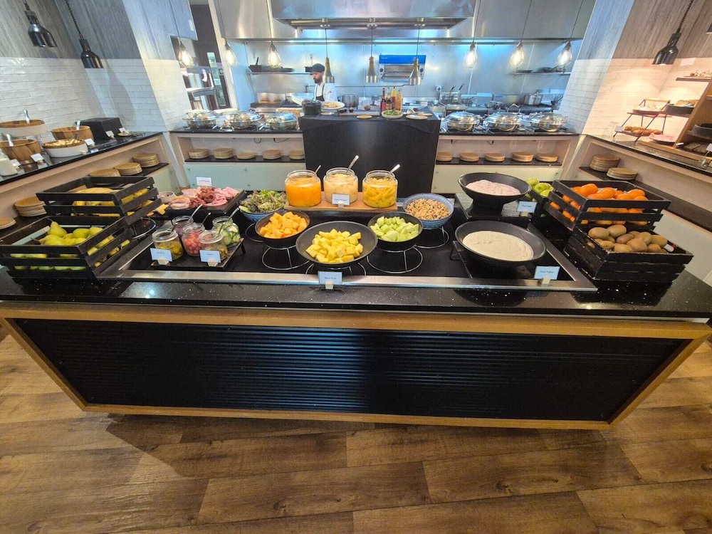 NOVOTEL AUCKLAND ELLERSLIE 46/63