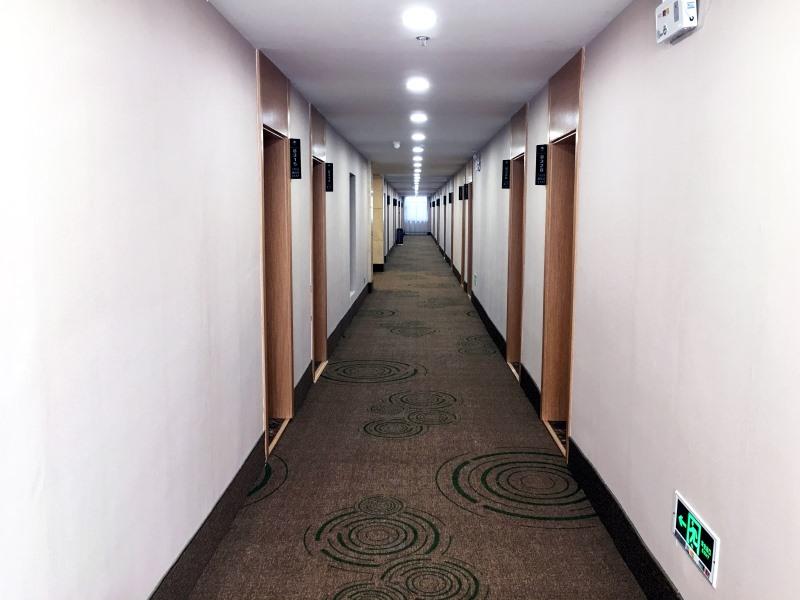 GreenTree Inn Lvliang Xiaoyi City Fuqian Street Hotel 10/22