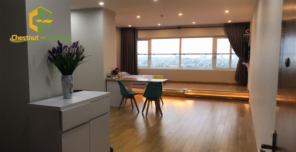 Chestnut Homestay 17/24