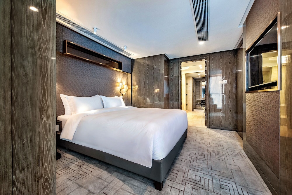 Mercure Chongqing Downtown 19/73