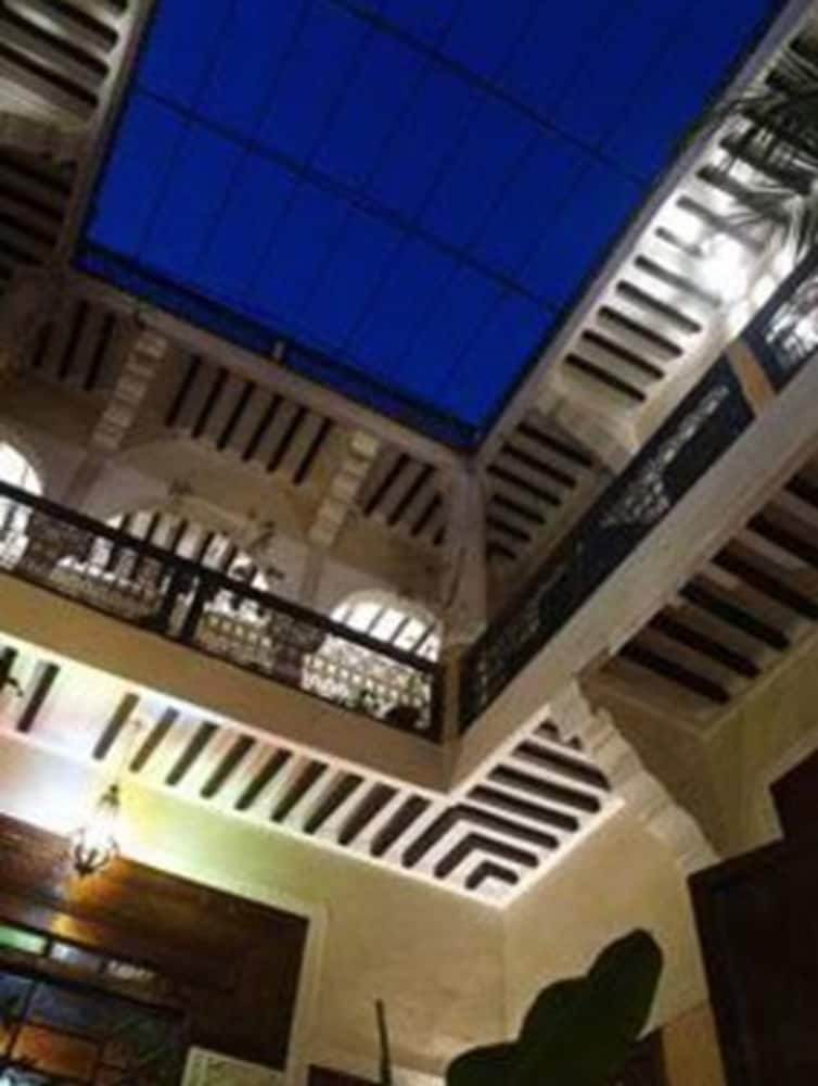 Riad Harmattan 2/83