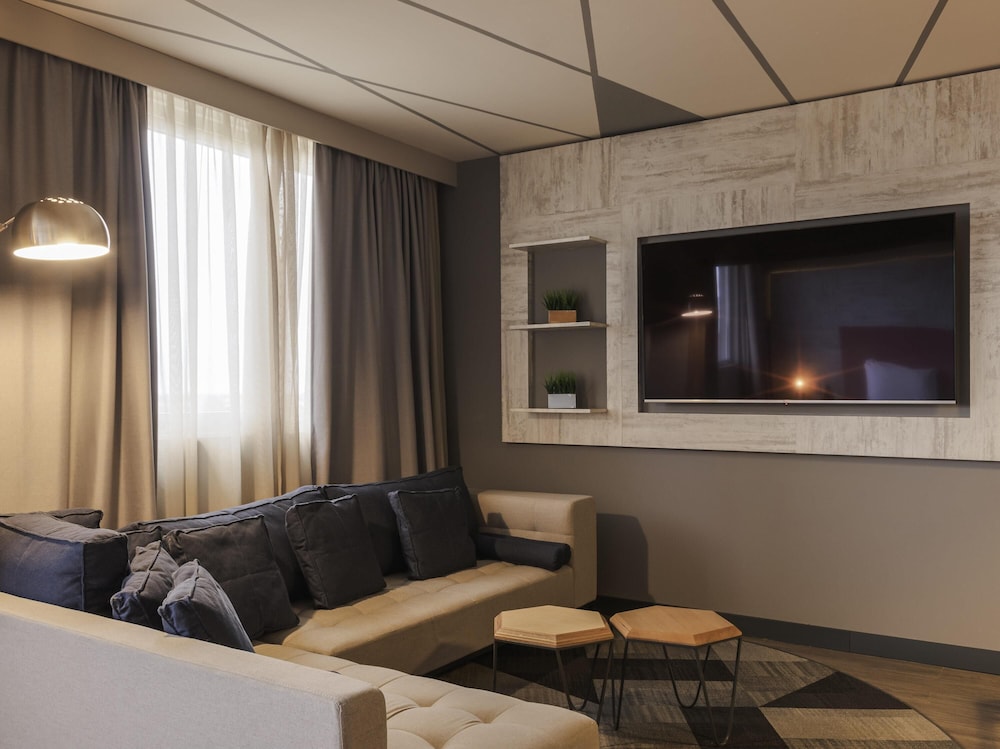 NOVOTEL PORTO ALEGRE AIRPORT 25/45