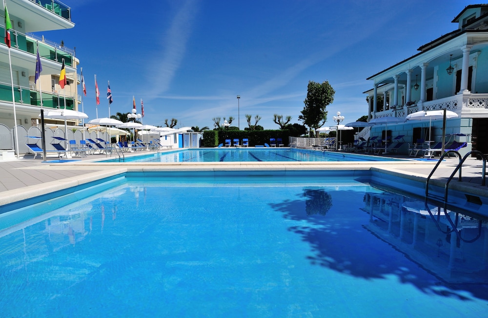 Hotel Venus 40/46