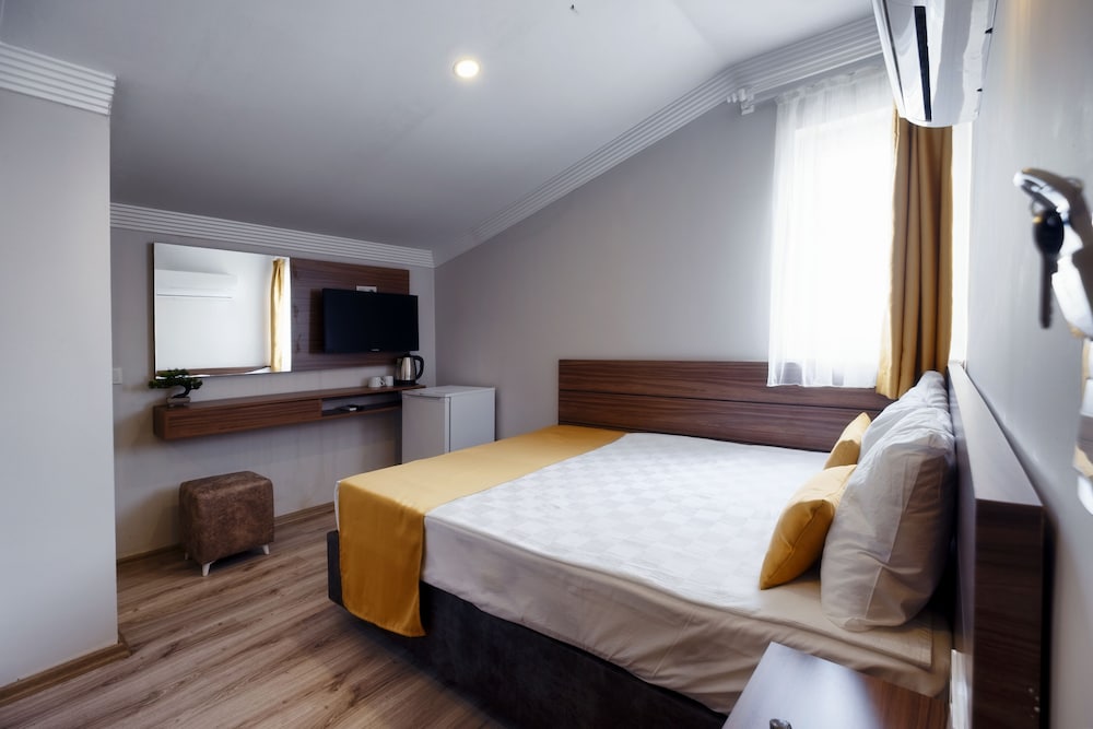 Terra Rossa Suites 15/44