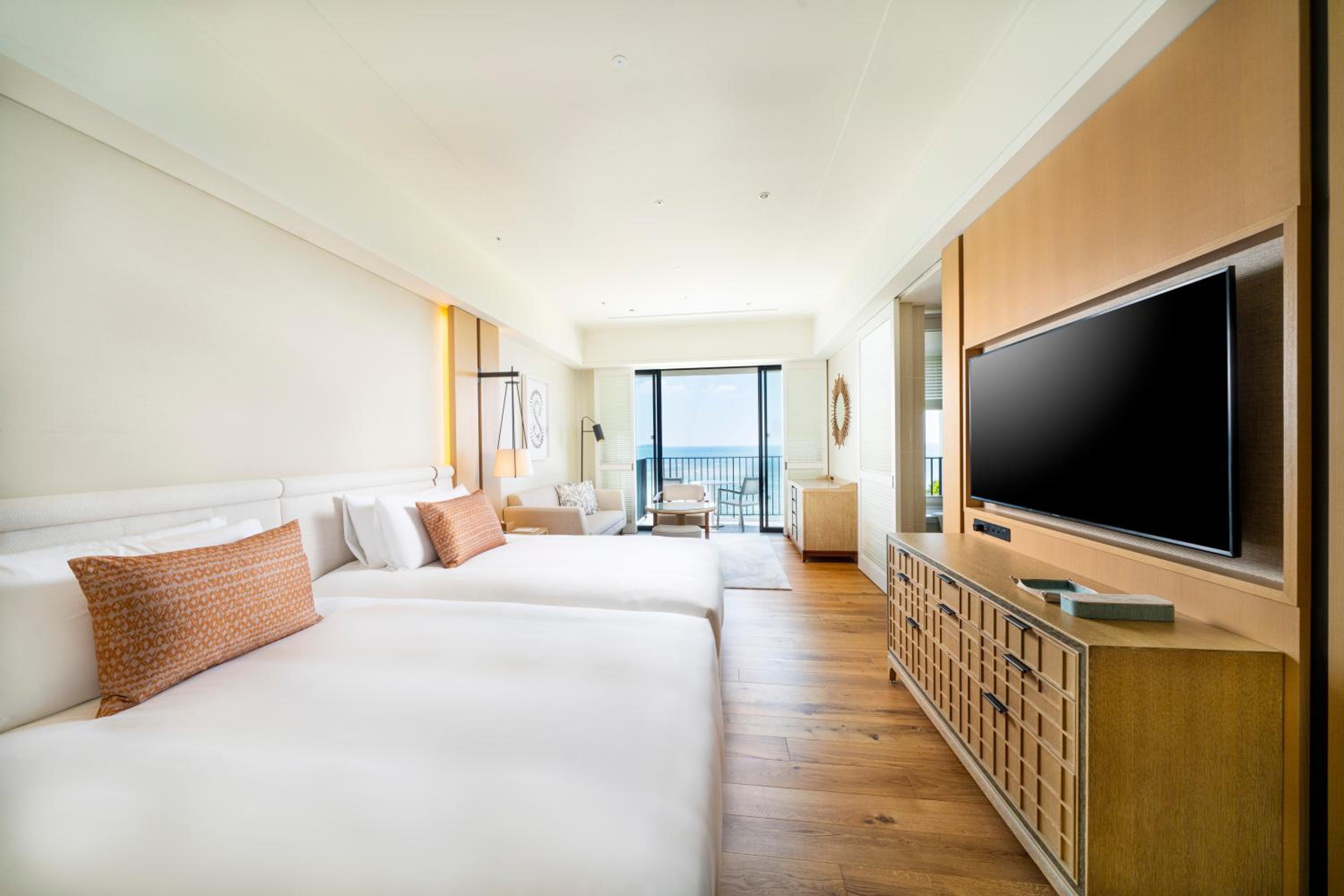 Deluxe, Twin Beds, Ocean View, Sunset Wing