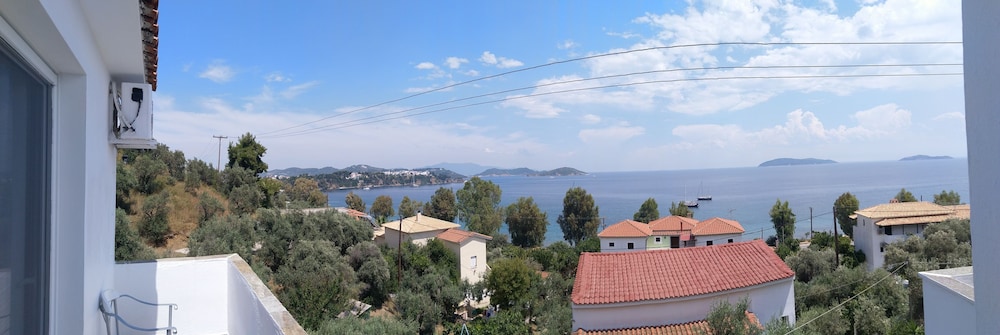Azalea View Skiathos Studios 66/73