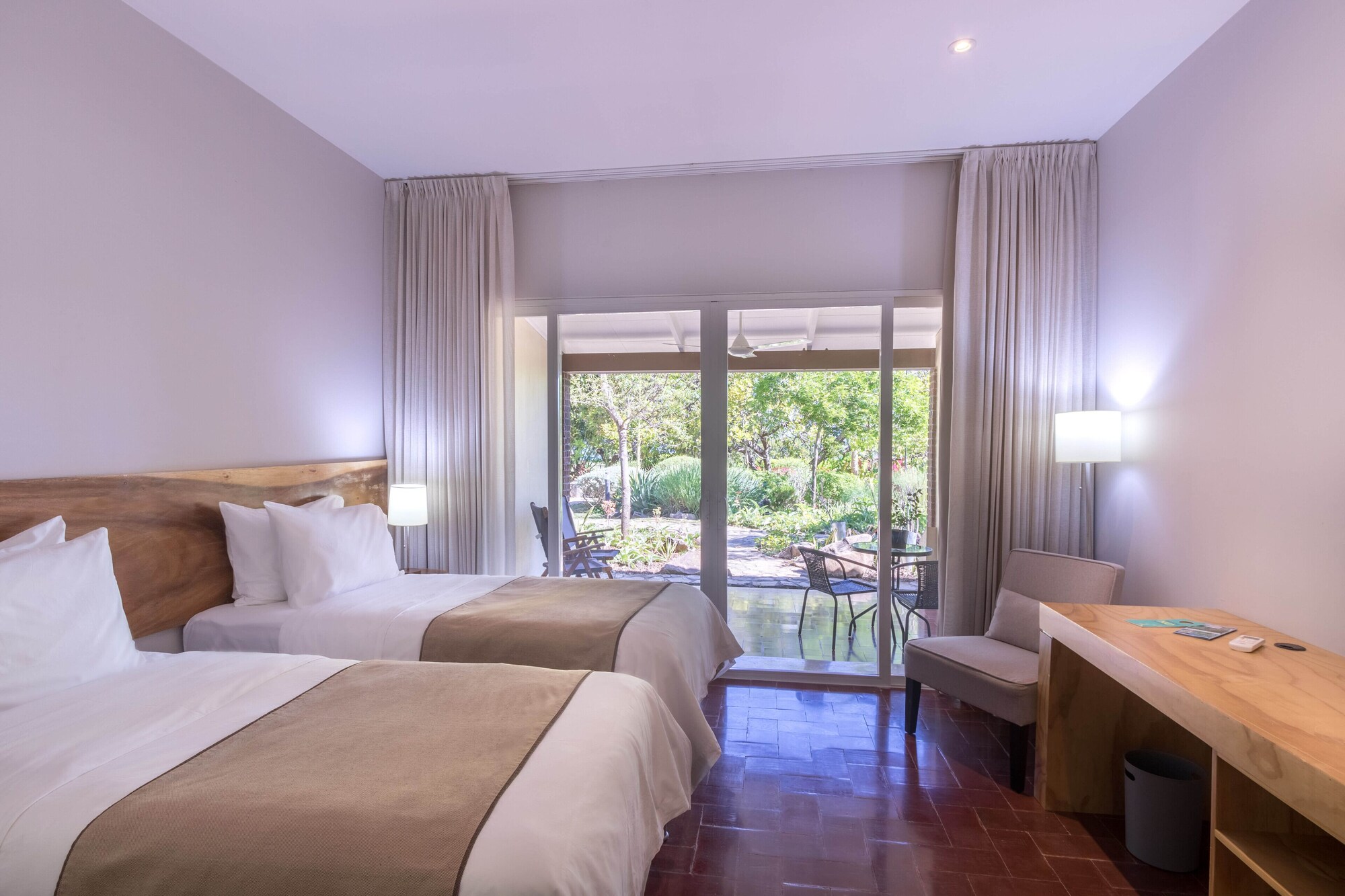 Deluxe Room 2 Twin Bed