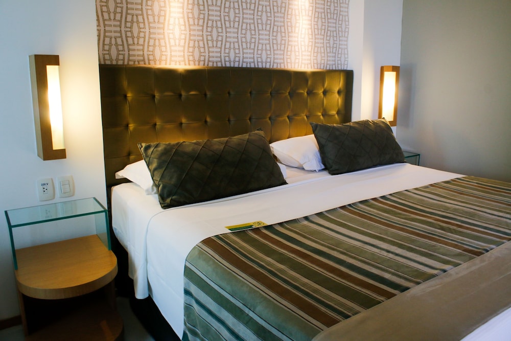 Hotel Verdegreen 7/67