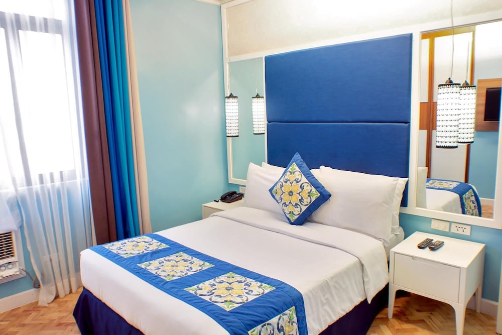 One Bedroom Deluxe Premium