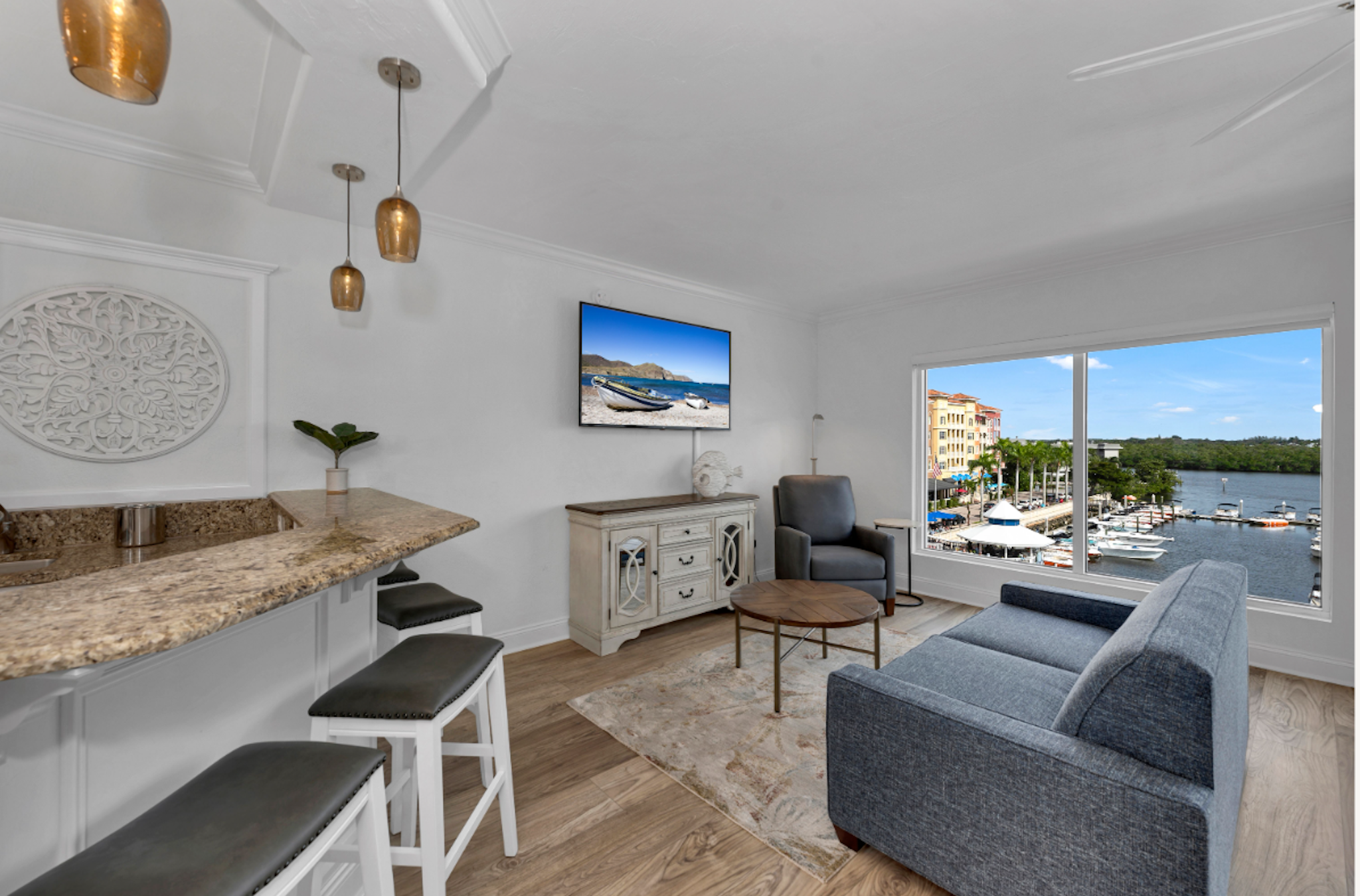 Bayfront Inn 5th Avenue 27/50