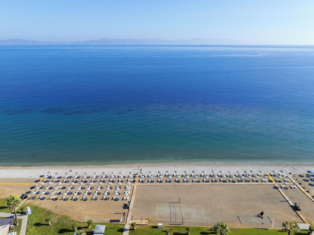 Sun Beach Resort 75/78